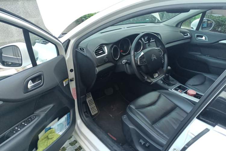 Used Citroen C4L 2016 1.2T Automatic Elite Model Driver Seat
