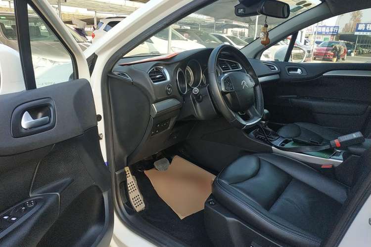 Used Citroen C4L 2016 1.6T Automatic Elite Model Driver Seat
