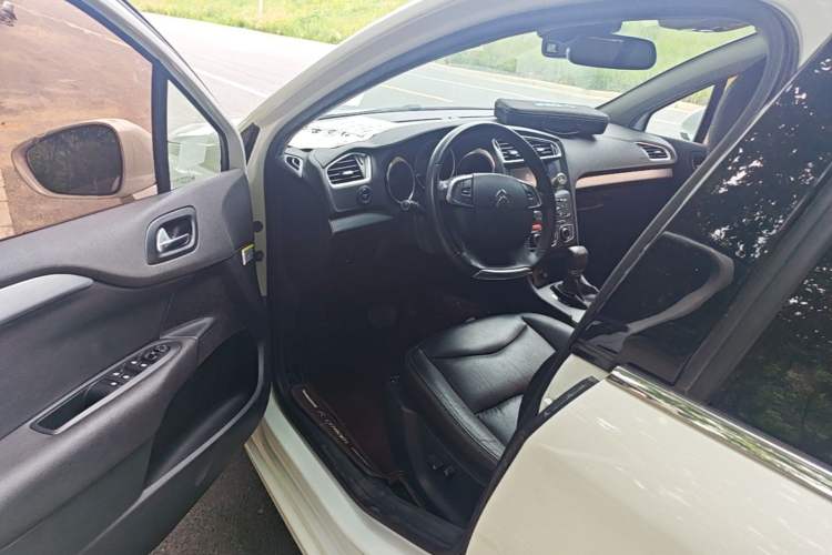 Used Citroen C4L 2016 1.6T Automatic Elite Model Driver Seat