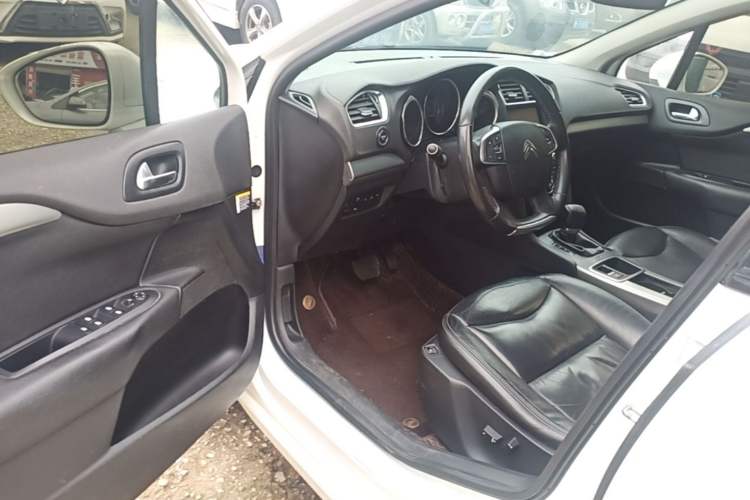 Used Citroen C4L 2016 1.6T Automatic Elite Model Driver Seat