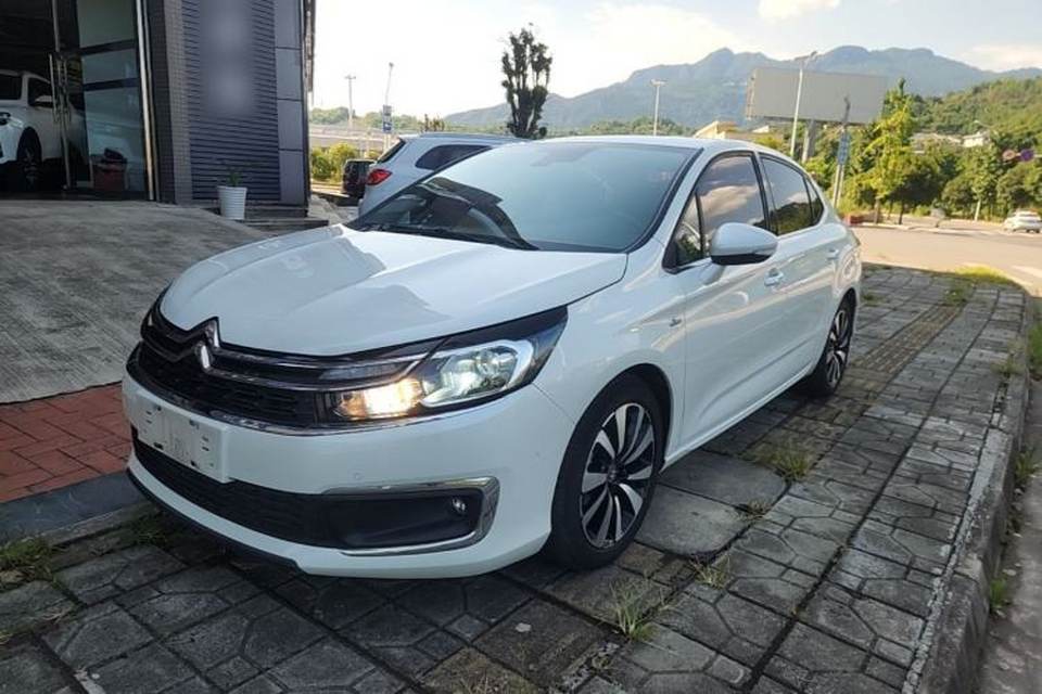 Citroen C4L 2016
