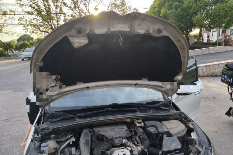 Used Citroen C4L 2016 1.6T Automatic Elite Model Engine Bay