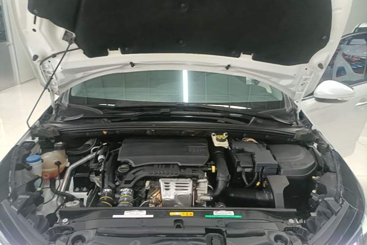 Used Citroen C4L 2016 1.2T Automatic Elite Model Engine Bay