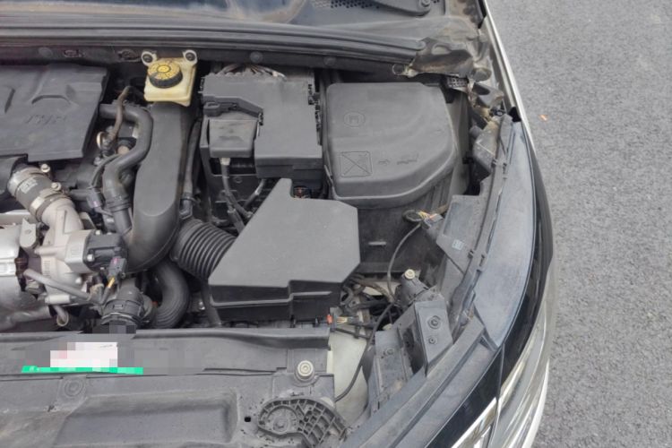 Used Citroen C4L 2016 1.6T Automatic Elite Model Engine Bay Left