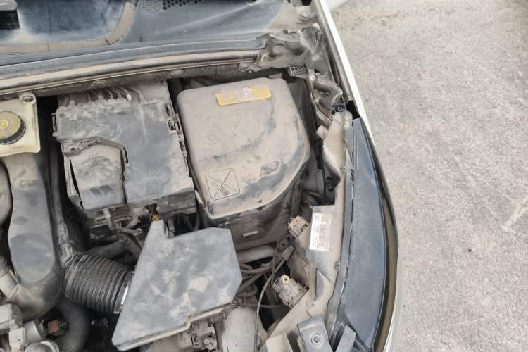 Used Citroen C4L 2016 1.6T Automatic Elite Model Engine Bay Left