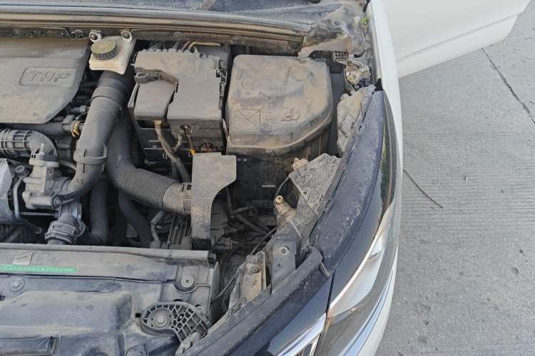 Used Citroen C4L 2016 1.2T Automatic Elite Model Engine Bay Left