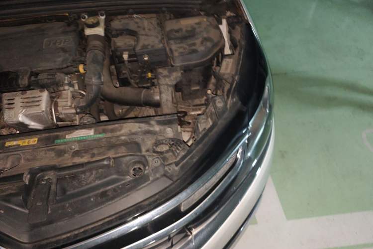 Used Citroen C4L 2016 1.2T Automatic Elite Model Engine Bay Left
