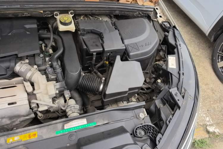 Used Citroen C4L 2016 1.6T Automatic Elite Model Engine Bay Left