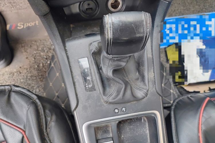 Used Citroen C4L 2016 1.2T Automatic Leading Model Gear Lever
