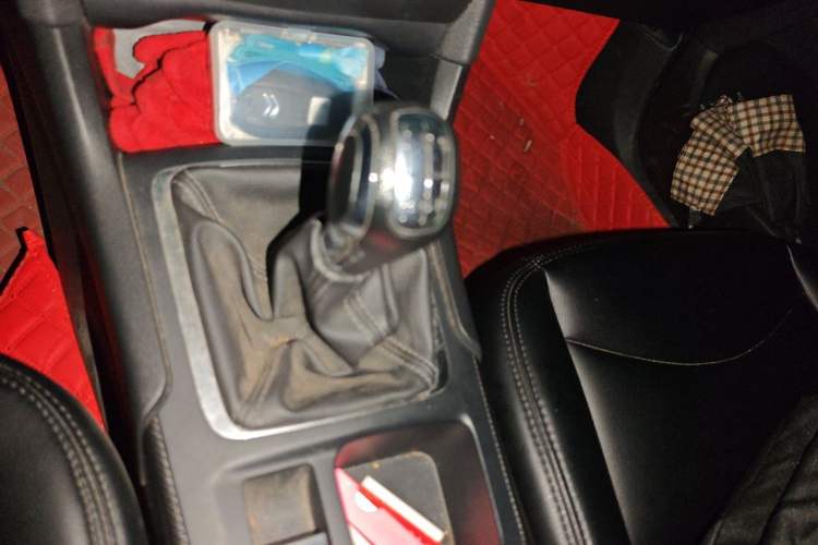 Used Citroen C4L 2016 1.2T Manual Leading Model Gear Lever
