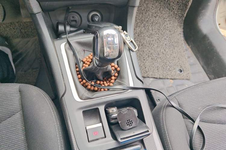 Used Citroen C4L 2016 1.2T Manual Leading Model Gear Lever