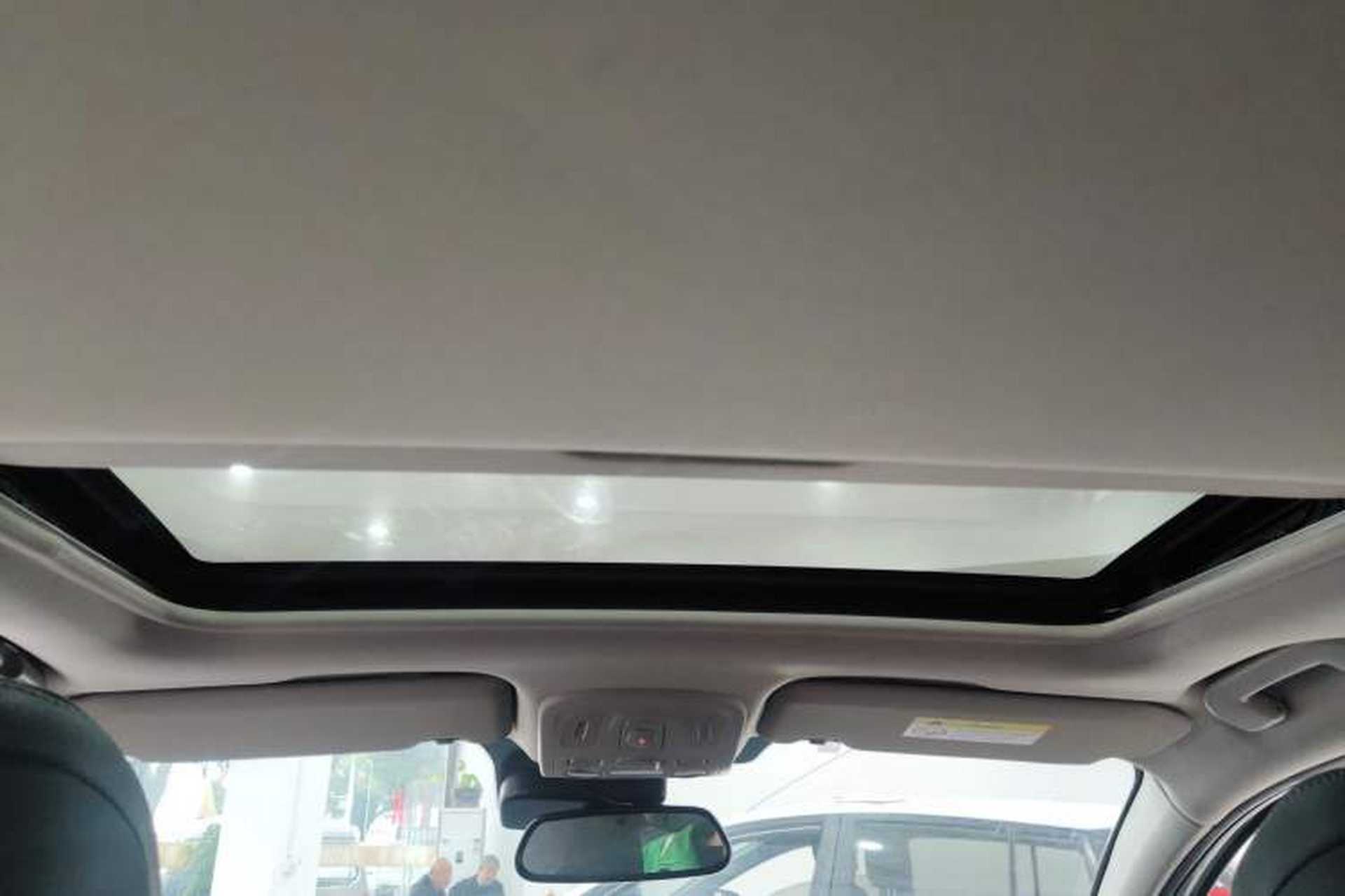 Used Citroen C4L 2016 1.2T Automatic Elite Model Headliner