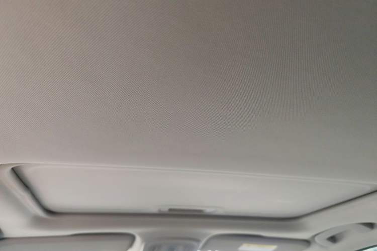 Used Citroen C4L 2016 1.2T Automatic Elite Model Headliner