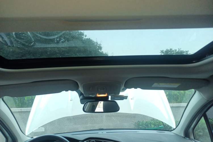 Used Citroen C4L 2016 1.2T Automatic Elite Model Headliner
