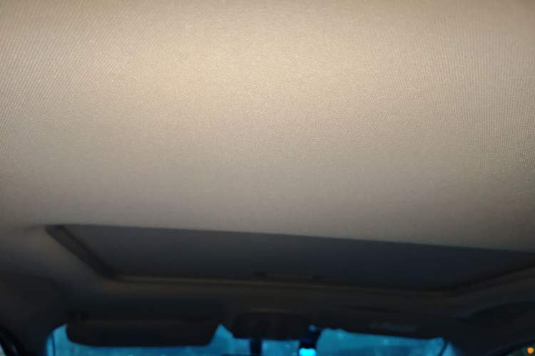 Used Citroen C4L 2016 1.6T Automatic Leading Model Headliner