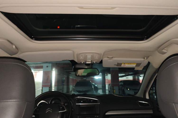 Used Citroen C4L 2016 1.2T Automatic Elite Model Headliner