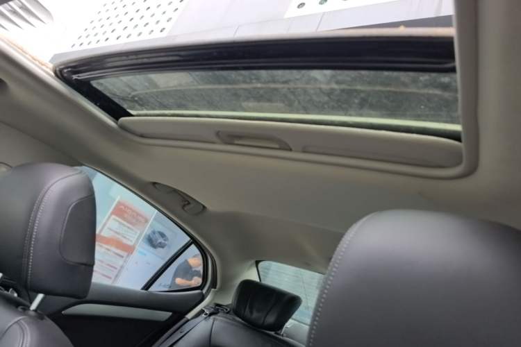 Used Citroen C4L 2016 1.6T Automatic Elite Model Headliner