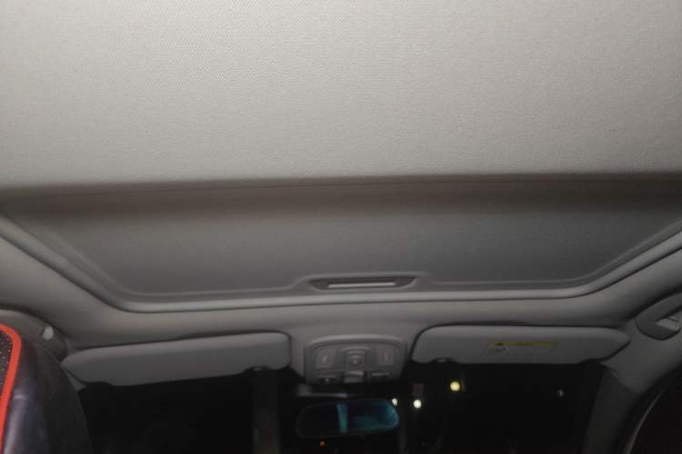 Used Citroen C4L 2016 1.6T Automatic Elite Model Headliner