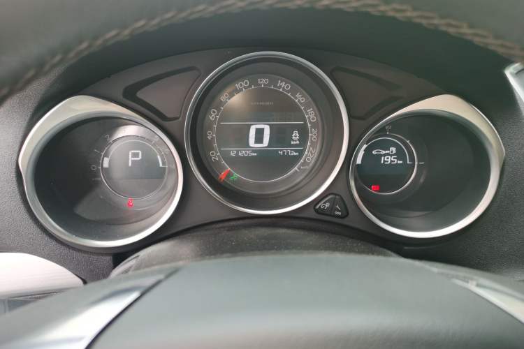 Used Citroen C4L 2016 1.6T Automatic Elite Model Instrument Cluster