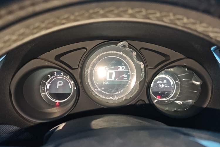 Used Citroen C4L 2016 1.6T Automatic Leading Model Instrument Cluster