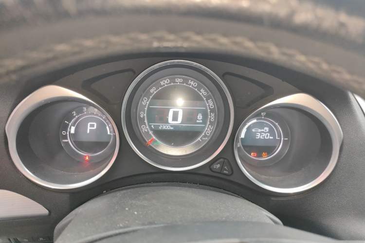 Used Citroen C4L 2016 1.2T Automatic Elite Model Instrument Cluster