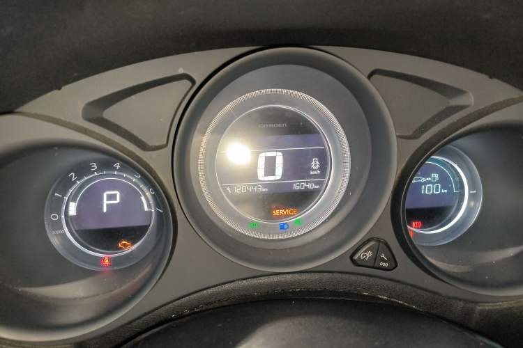 Used Citroen C4L 2016 1.2T Automatic Leading Model Instrument Cluster