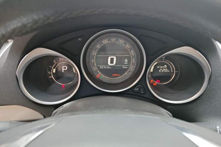 Used Citroen C4L 2016 1.2T Automatic Elite Model Instrument Cluster