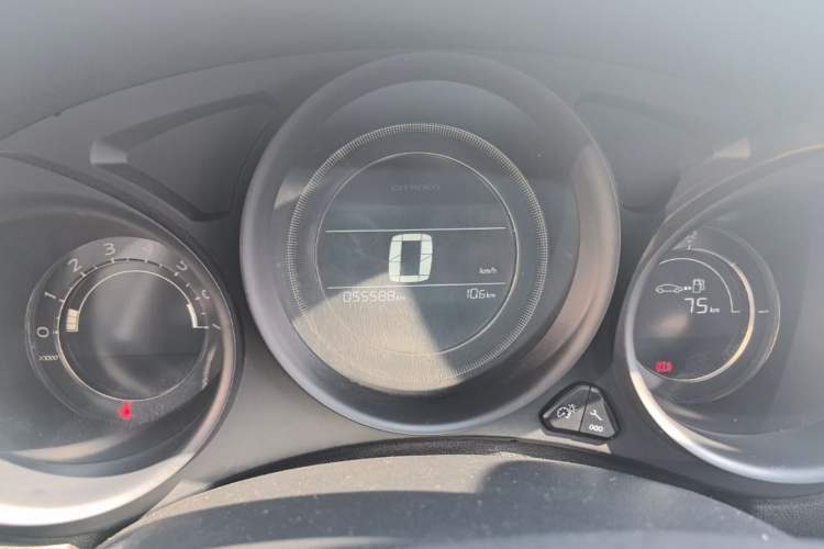 Used Citroen C4L 2016 1.2T Manual Leading Model Instrument Cluster