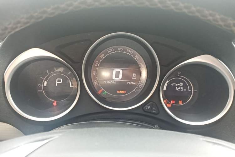 Used Citroen C4L 2016 1.6T Automatic Elite Model Instrument Cluster