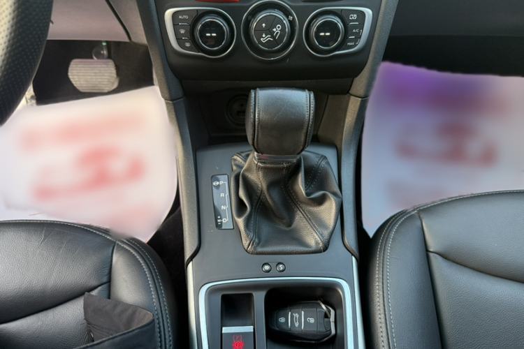 Used Citroen C4L 2016 1.6T Automatic Elite Model Interior 1