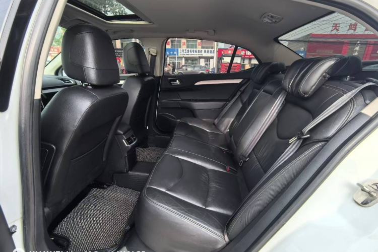 Used Citroen C4L 2016 1.2T Automatic Elite Model Interior 3
