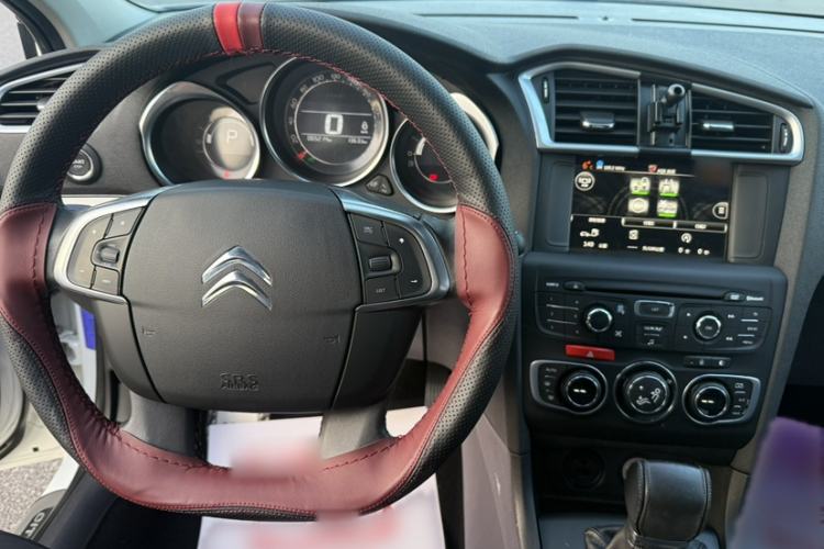 Used Citroen C4L 2016 1.6T Automatic Elite Model Interior 4