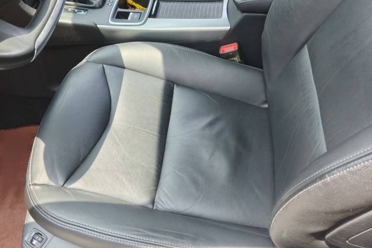Used Citroen C4L 2016 1.6T Automatic Elite Model Interior 6