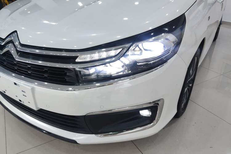 Used Citroen C4L 2016 1.2T Automatic Elite Model Left Front Headlight