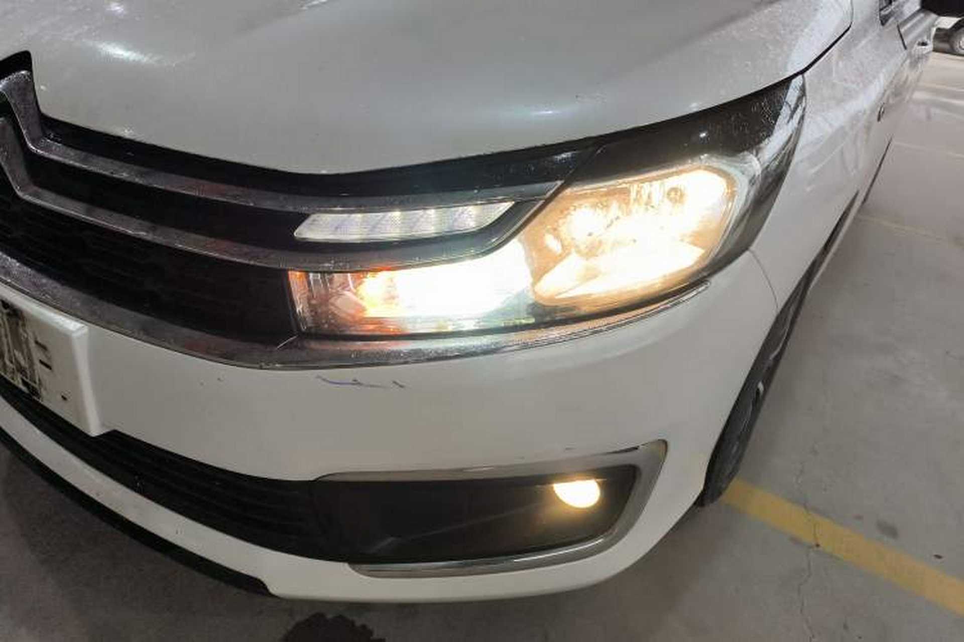 Used Citroen C4L 2016 1.2T Automatic Leading Model Left Front Headlight