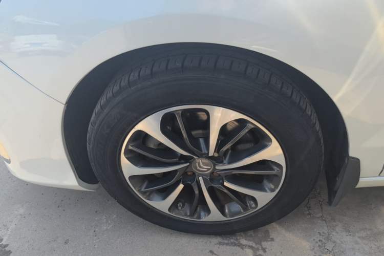 Used Citroen C4L 2016 1.2T Manual Leading Model Left Front Wheel Hub