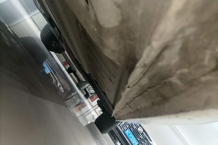 Used Citroen C4L 2016 1.2T Automatic Elite Model Left Side Sill