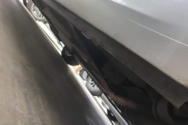 Used Citroen C4L 2016 1.2T Automatic Elite Model Left Side Sill