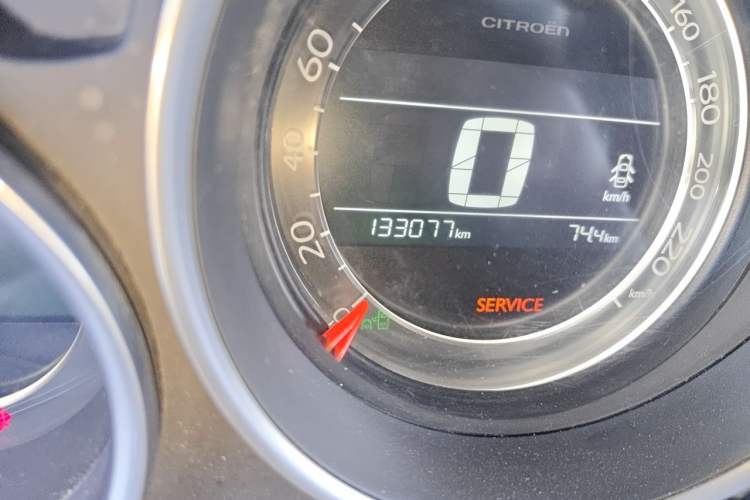 Used Citroen C4L 2016 1.2T Automatic Elite Model Odometer Close Up