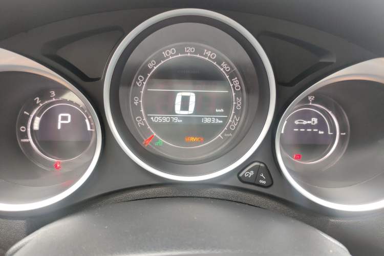 Used Citroen C4L 2016 1.2T Automatic Elite Model Odometer Close Up