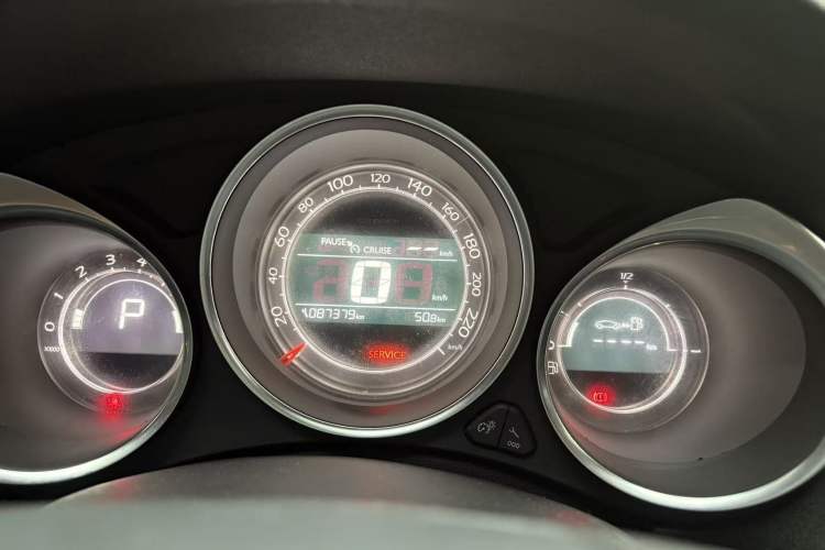 Used Citroen C4L 2016 1.2T Automatic Elite Model Odometer Close Up