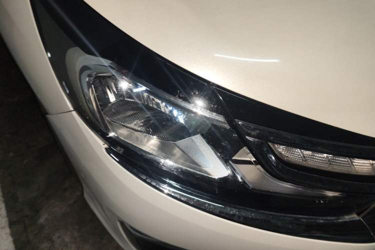 Used Citroen C4L 2016 1.6T Automatic Elite Model Right Front Headlight