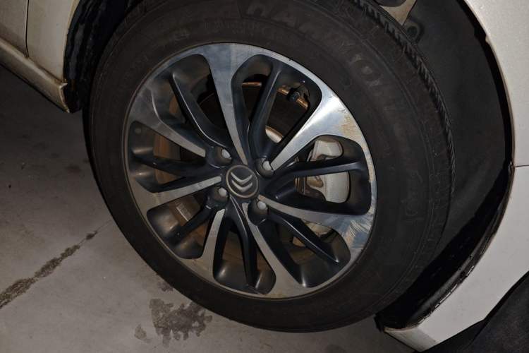Used Citroen C4L 2016 1.2T Manual Leading Model Right Front Wheel Hub