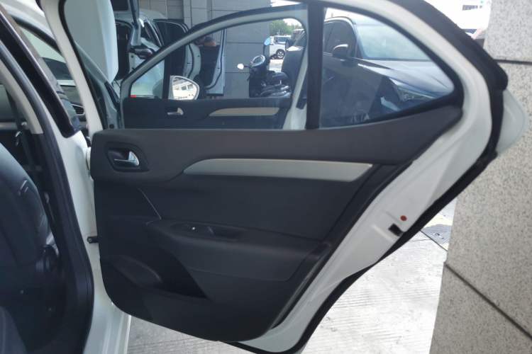 Used Citroen C4L 2016 1.6T Automatic Elite Model Right Rear Door Interior