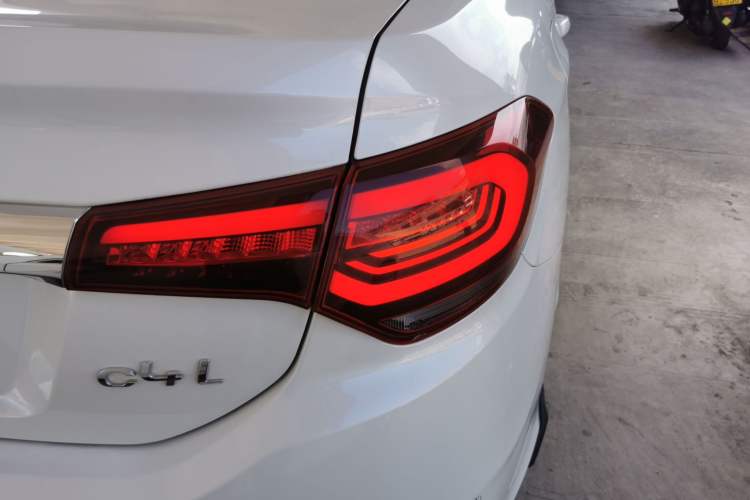 Used Citroen C4L 2016 1.6T Automatic Elite Model Right Rear Taillight