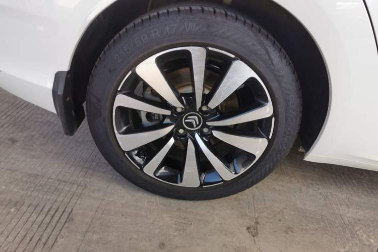 Used Citroen C4L 2016 1.6T Automatic Elite Model Right Rear Wheel Hub