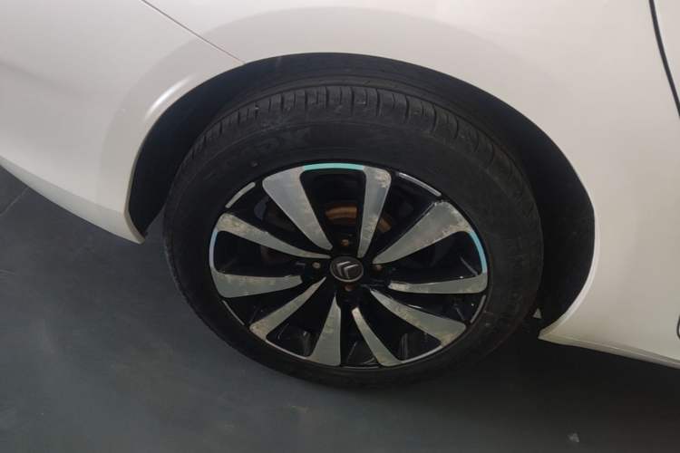 Used Citroen C4L 2016 1.6T Automatic Elite Model Right Rear Wheel Hub