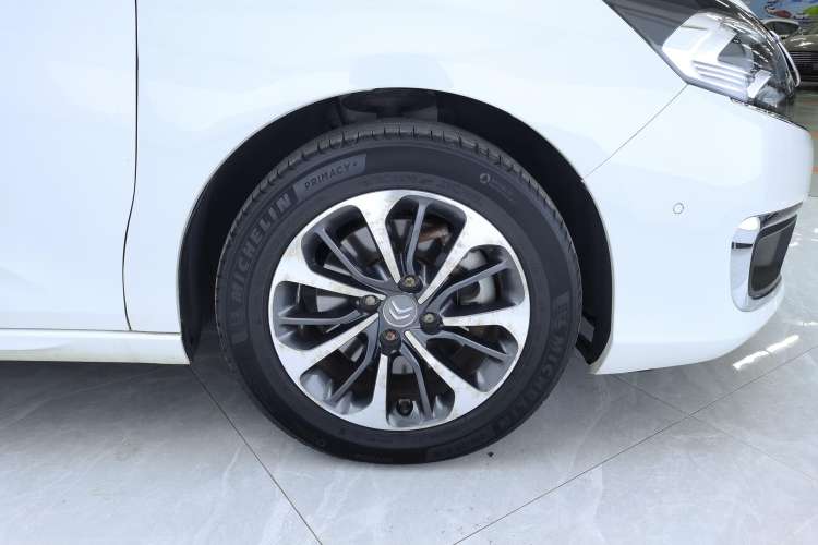 Used Citroen C4L 2016 1.2T Automatic Elite Model Right Rear Wheel Hub