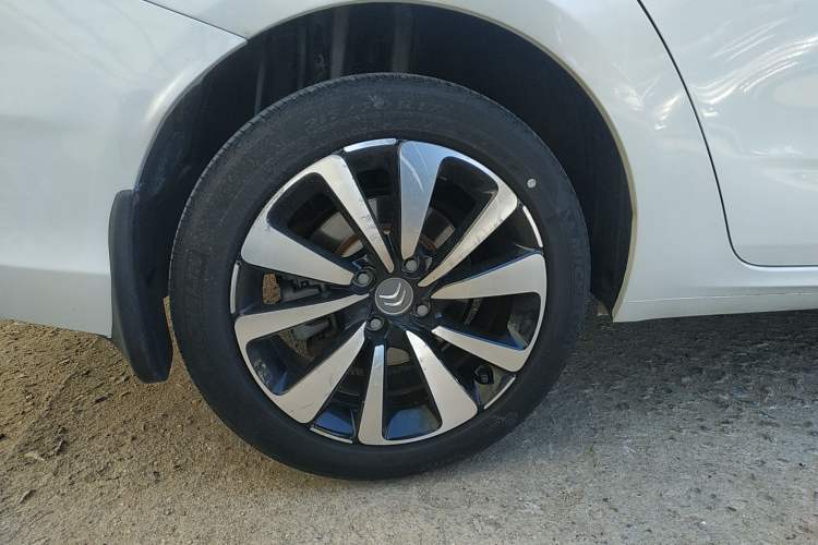 Used Citroen C4L 2016 1.6T Automatic Elite Model Right Rear Wheel Hub