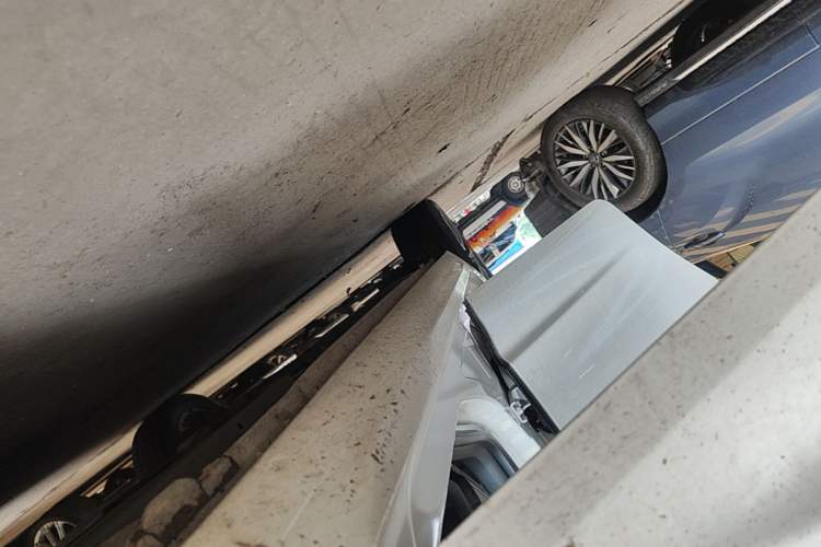 Used Citroen C4L 2016 1.2T Automatic Elite Model Right Side Sill